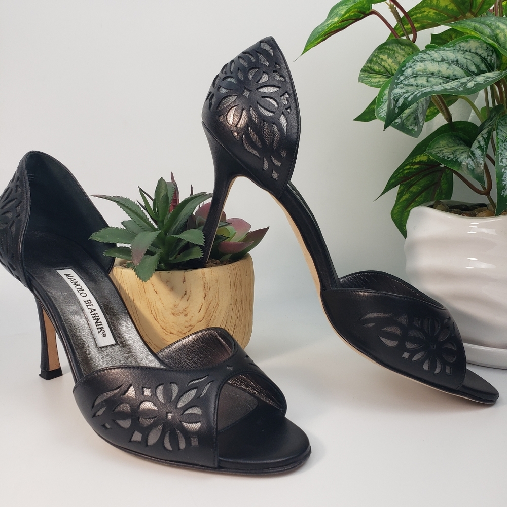 Manolo Blahnik Black Leather Laser-Cut & Silver inlay Peep-Toe D'Orsay 39/8.5